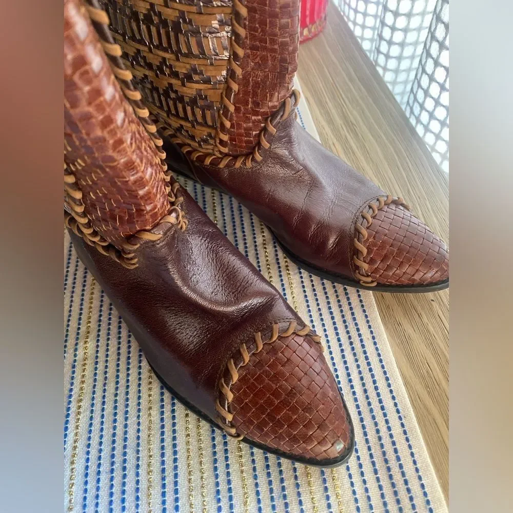Donald J. Pliner stylish brown